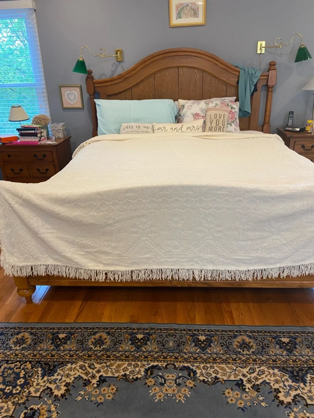 Fieldcrest vintage Cream Fringe bedspread - Classic Textured Bedding